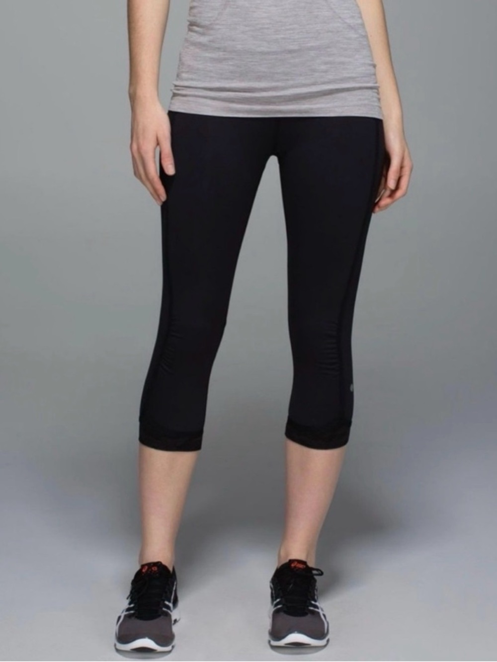 🩶Lululemon Athletica Women’s Run Inspire Cropped Black Leggings